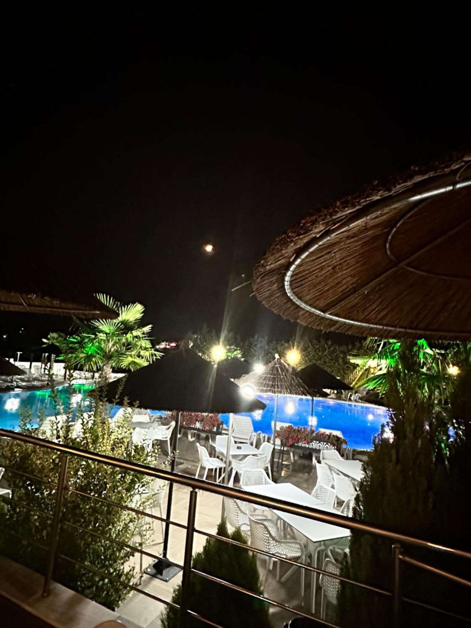 Hotel Aqua Kŭrdzhali المظهر الخارجي الصورة