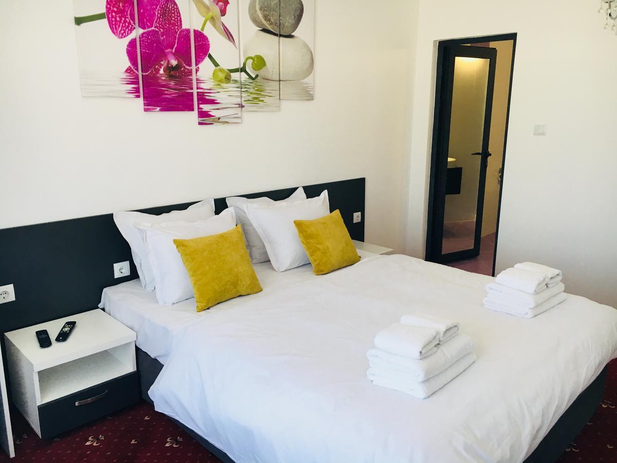 Hotel Aqua Kŭrdzhali المظهر الخارجي الصورة