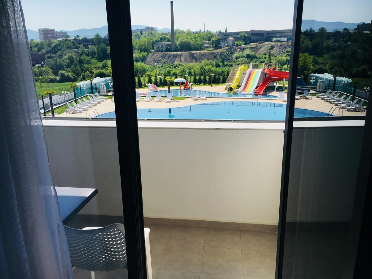 Hotel Aqua Kŭrdzhali المظهر الخارجي الصورة