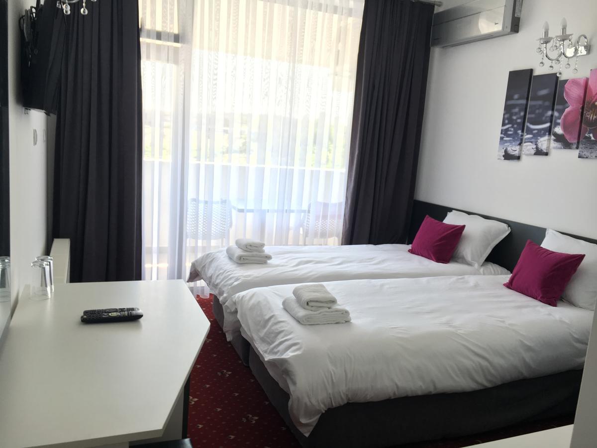 Hotel Aqua Kŭrdzhali المظهر الخارجي الصورة