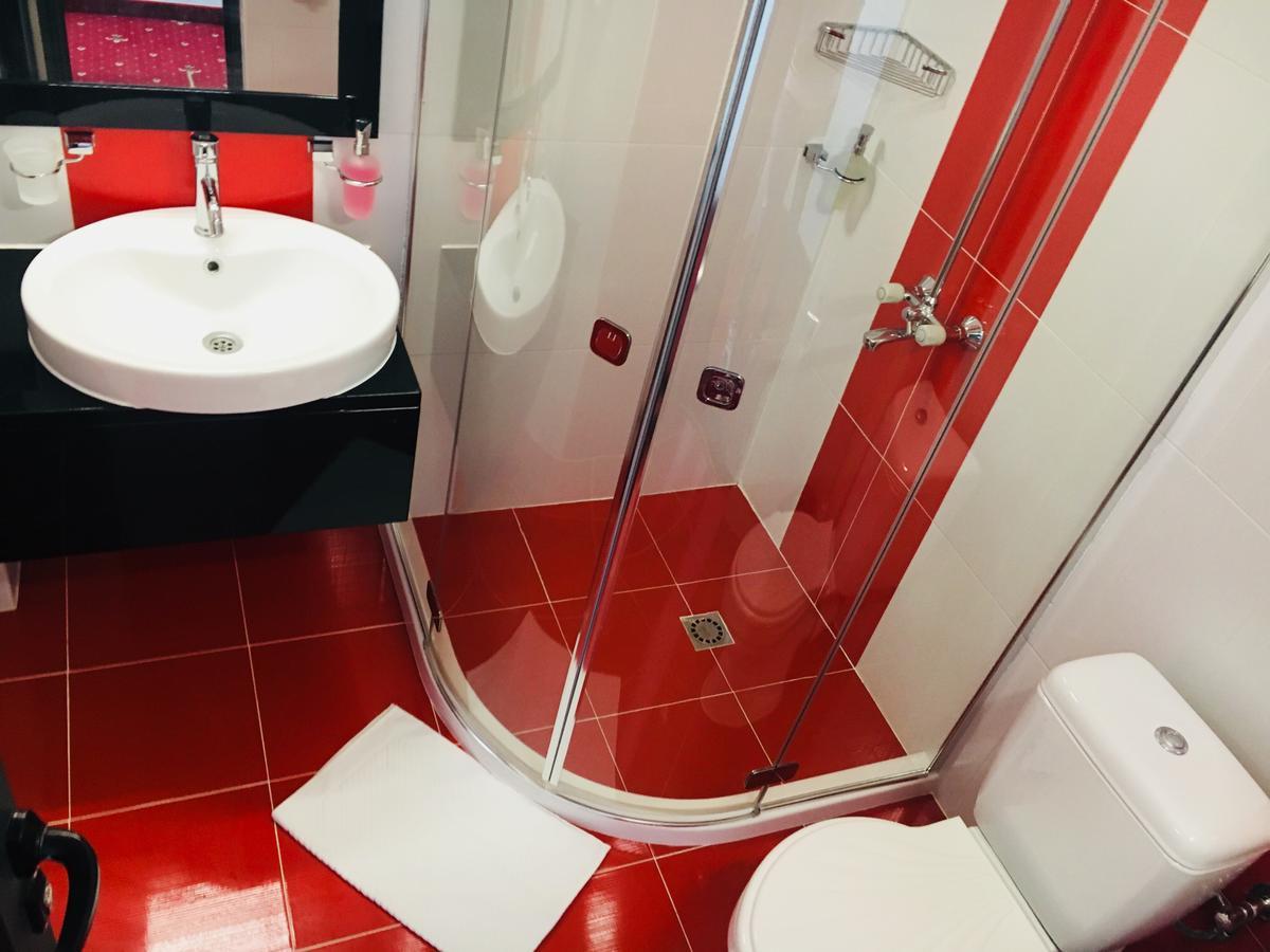 Hotel Aqua Kŭrdzhali المظهر الخارجي الصورة