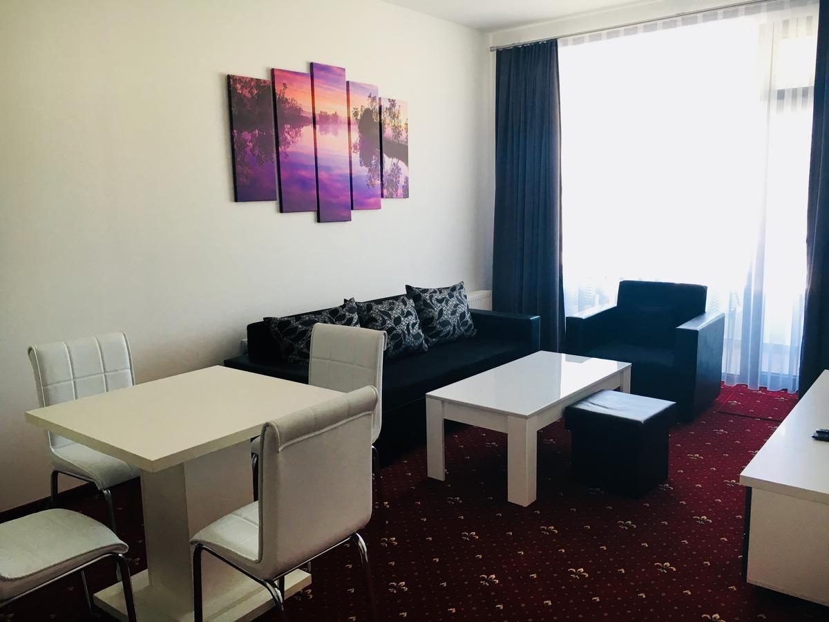 Hotel Aqua Kŭrdzhali المظهر الخارجي الصورة